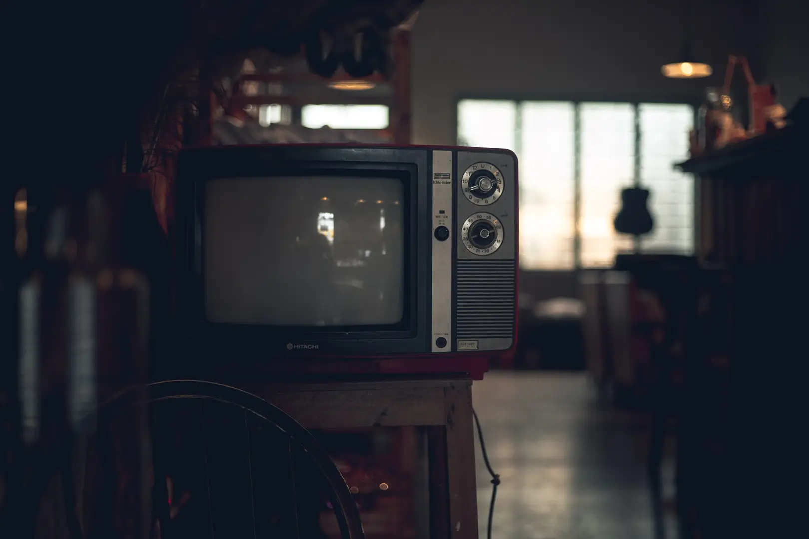 An image showing an old television set